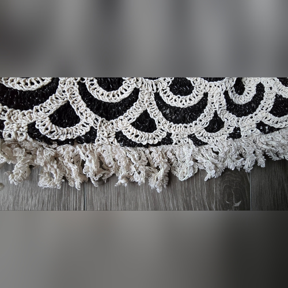 Mango MNG Crochet Lace Fringe Crop Top Black Cream Scallop Boho Festival M - Picture 7 of 14